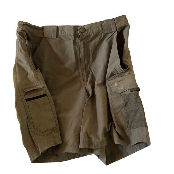 Reel Legends fishing shorts size 36 - Picture 1 of 4